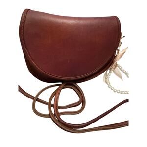 Vintage 1990s Coach 9923 Small Saddle Crossbody Bag Brown Glove-Tanned USA